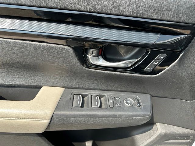 2023 Honda CR-V EX-L — photo 19 of 30
