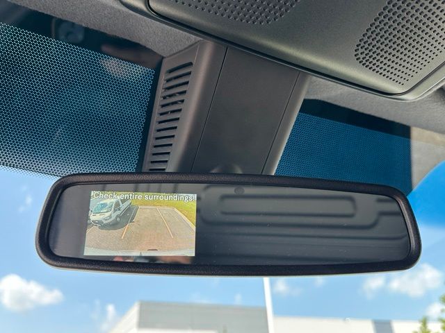 2025 Mercedes-Benz Sprinter 2500 Cargo 144 WB — photo 23 of 26