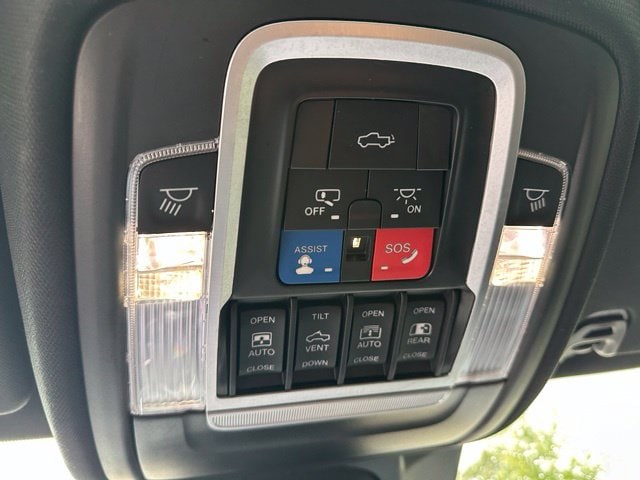 2023 Ram 1500 Laramie — photo 25 of 30