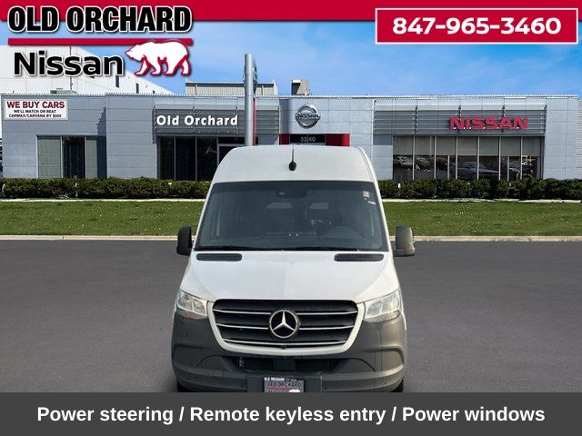 2024 Mercedes-Benz Sprinter 2500 Crew 144 WB — photo 2 of 21