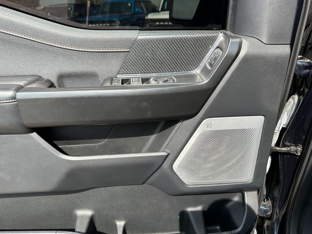 2023 Ford F-150 Raptor — photo 18 of 35