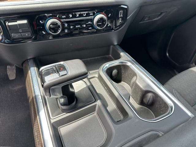 2022 Chevrolet Silverado 1500 RST — photo 15 of 23