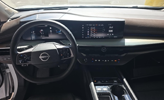 2025 Nissan Murano Platinum — photo 8 of 8