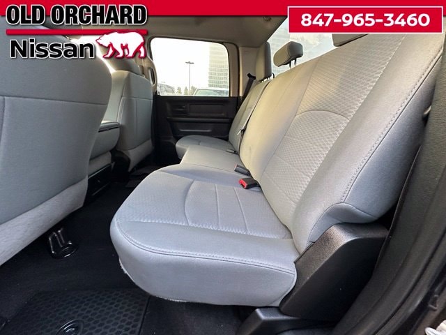 2018 Ram 1500 Express — photo 10 of 20