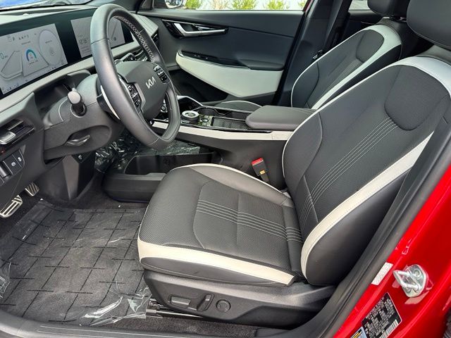 2024 Kia EV6 GT-Line — photo 19 of 37
