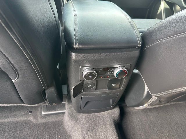 2023 Ford Explorer ST — photo 20 of 33