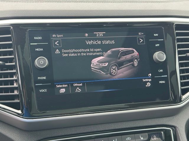 2023 Volkswagen Atlas SEL — photo 28 of 34