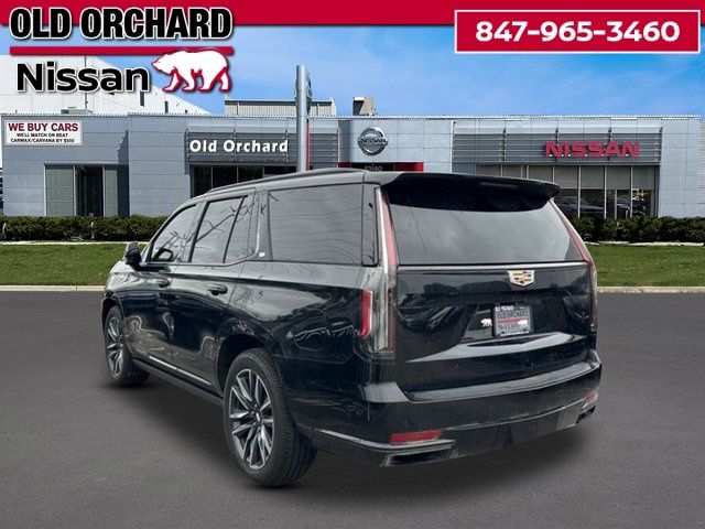 2023 Cadillac Escalade Sport — photo 7 of 21