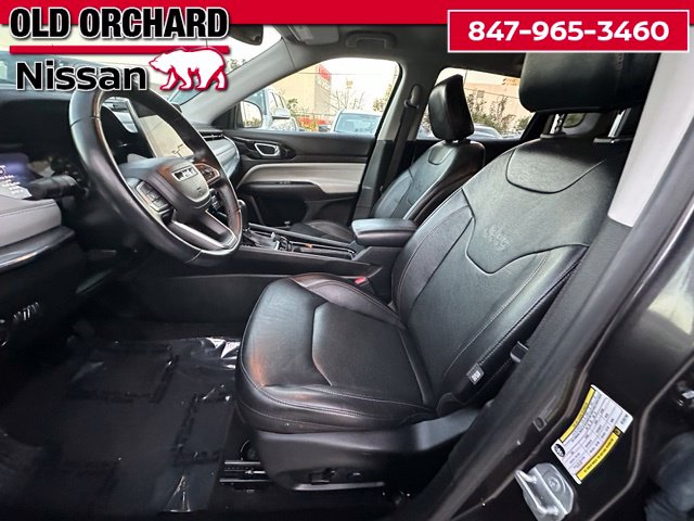 2022 Jeep Compass Limited — photo 13 of 22