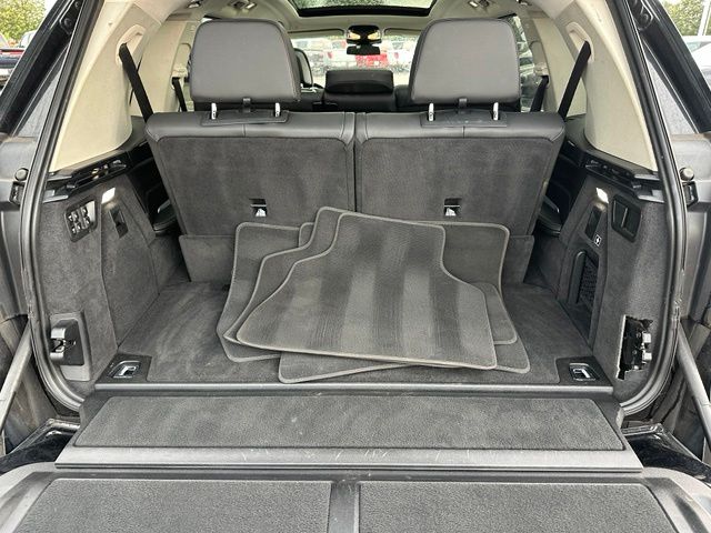 2024 BMW X7 xDrive40i — photo 12 of 34