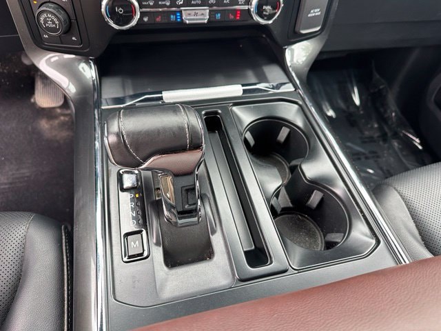 2023 Ford F-150 Lariat — photo 15 of 26