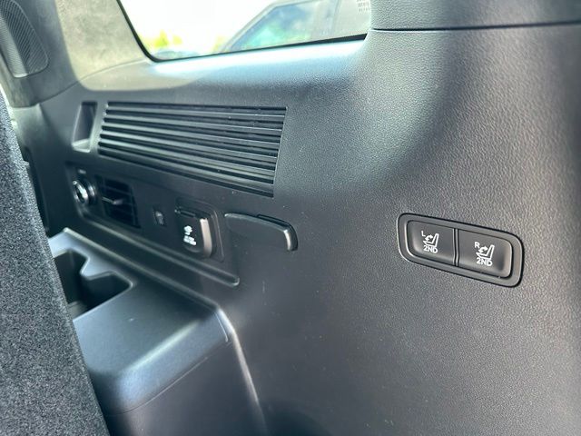 2024 Hyundai Santa Fe Calligraphy — photo 16 of 49