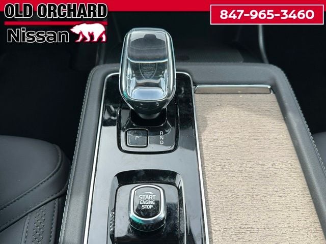 2025 Volvo XC90 B6 Plus 7-Seater — photo 20 of 22