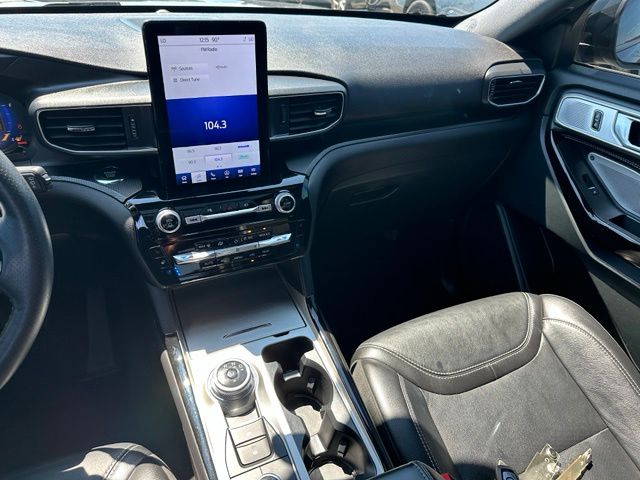 2023 Ford Explorer ST — photo 21 of 36