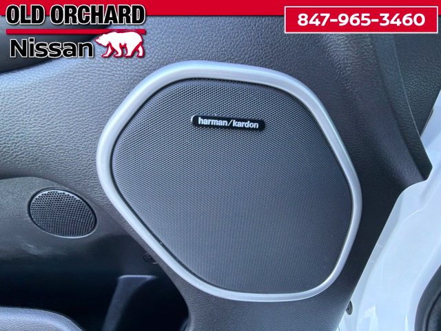 2018 Jeep Grand Cherokee Summit — photo 14 of 21