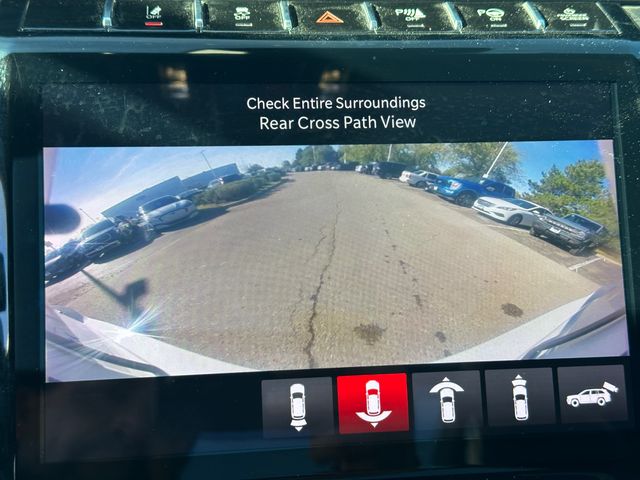 2022 Jeep Grand Cherokee Summit Reserve — photo 26 of 31