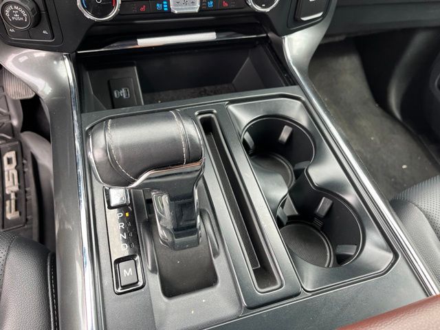 2023 Ford F-150 Lariat — photo 18 of 30