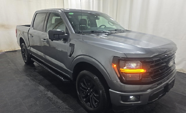 2024 Ford F-150 XLT — photo 2 of 7