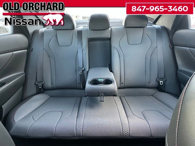 2025 Hyundai Elantra N Line — photo 12 of 22