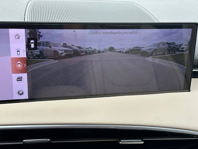 2026 Genesis GV70 2.5T Advanced — photo 26 of 37