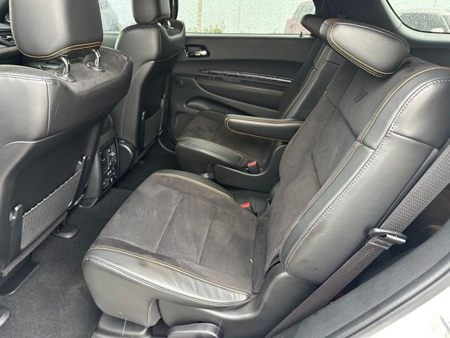 2023 Dodge Durango R/T — photo 12 of 27