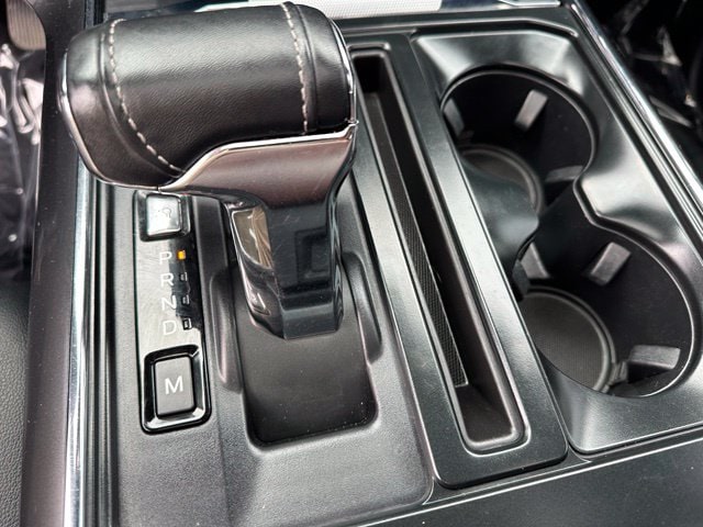 2023 Ford F-150 Lariat — photo 20 of 29