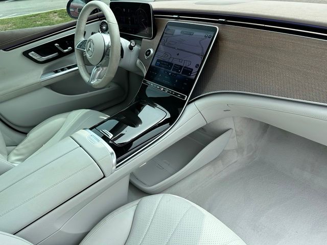 2023 Mercedes-Benz EQE 350 Sedan — photo 12 of 33