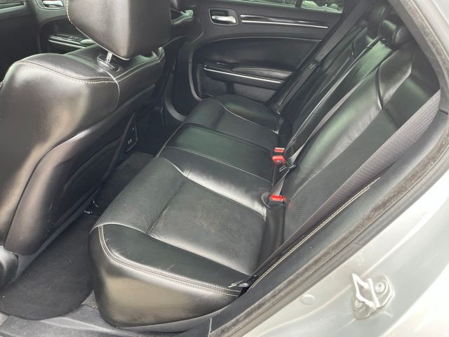 2021 Chrysler 300 S — photo 13 of 26
