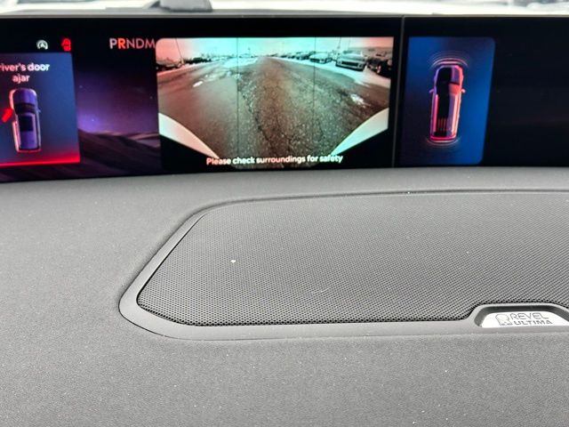 2025 Lincoln Navigator L Reserve — photo 39 of 41