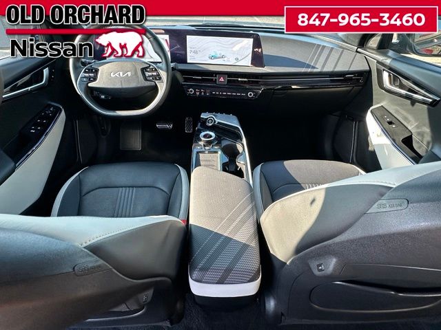 2024 Kia EV6 GT-Line — photo 17 of 24