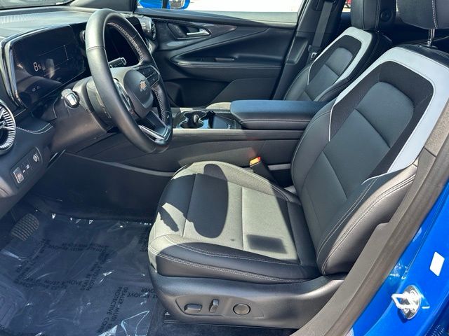 2024 Chevrolet Blazer EV LT — photo 19 of 28