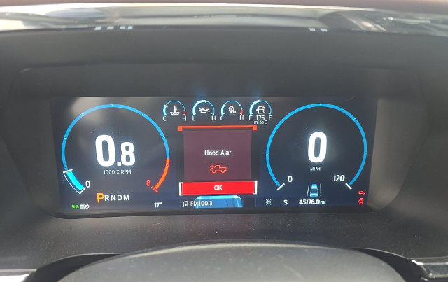 2023 Ford F-150 Lariat — photo 8 of 9