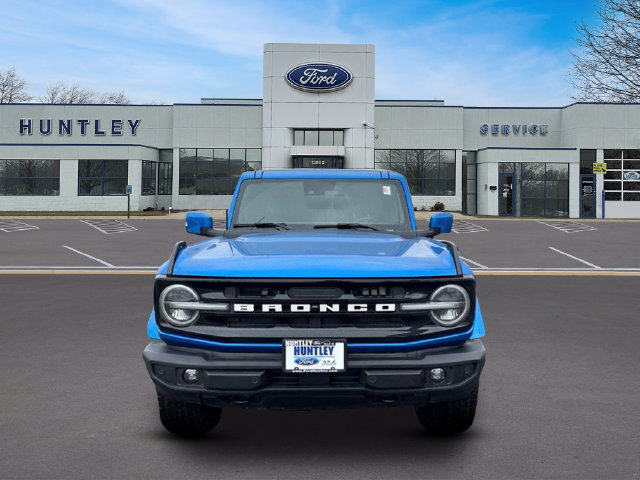 2024 Ford Bronco Outer Banks — photo 3 of 31