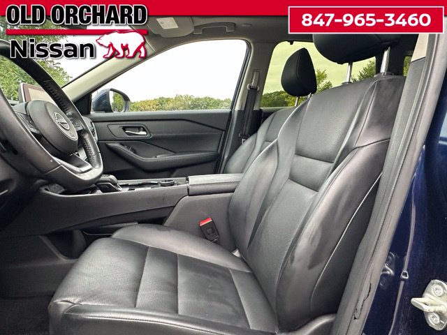 2024 Nissan Rogue SV — photo 13 of 22