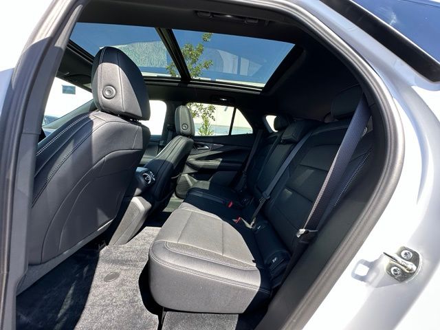 2025 Chevrolet Blazer EV LT — photo 17 of 33