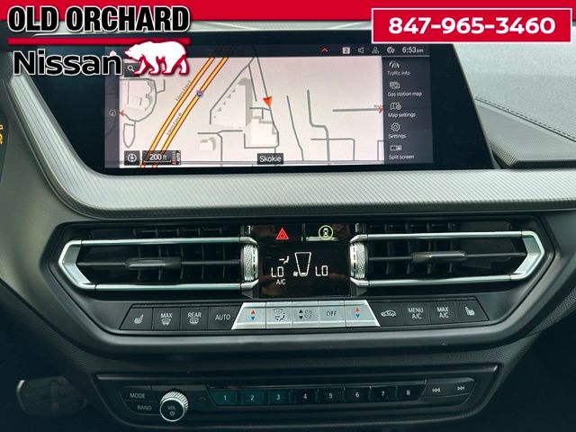 2022 BMW 2 Series M235i xDrive — photo 18 of 23