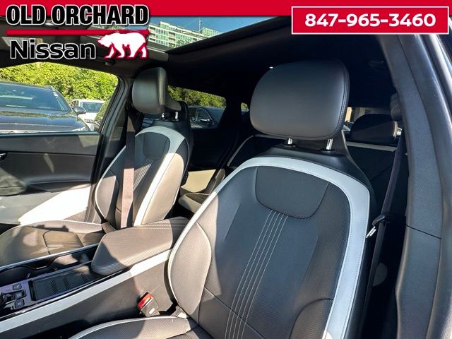 2024 Kia EV6 GT-Line — photo 12 of 24