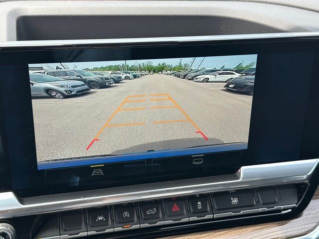 2022 Chevrolet Silverado 1500 RST — photo 21 of 23
