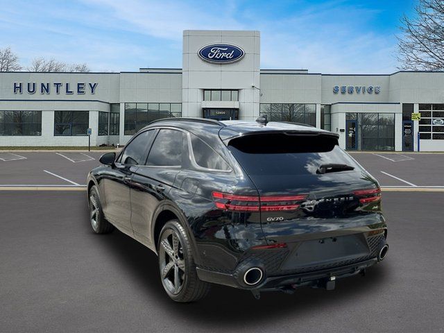 2025 Genesis GV70 2.5T — photo 6 of 43