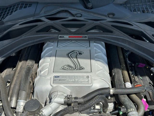 2021 Ford Mustang Shelby GT500 — photo 12 of 49