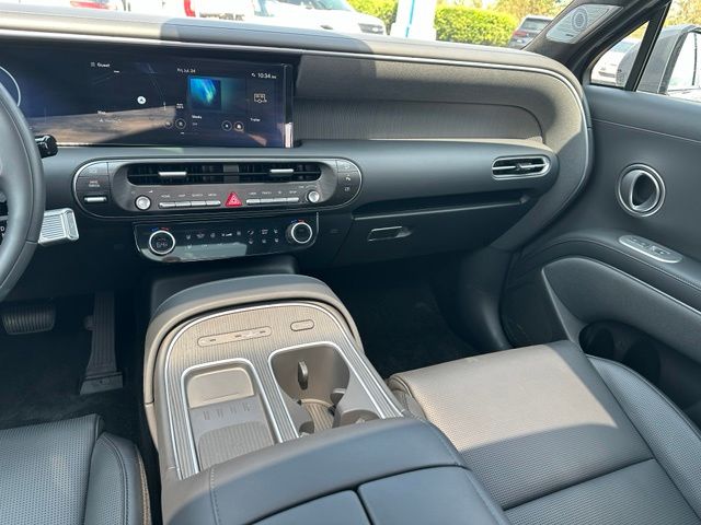 2026 Hyundai Palisade Hybrid Calligraphy — photo 19 of 44