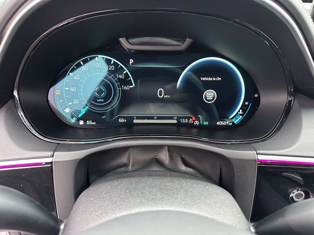 2023 Genesis GV70 2.5T — photo 39 of 41