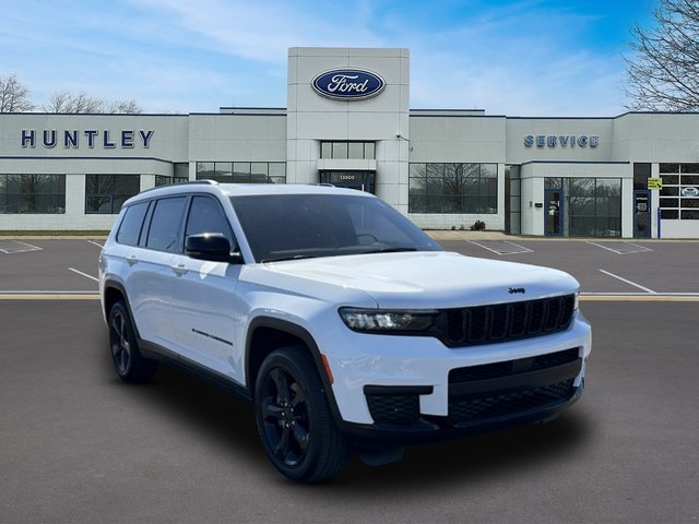 2024 Jeep Grand Cherokee L Altitude X — photo 4 of 31