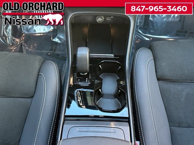 2023 Volvo XC40 Recharge Pure Electric Twin Plus — photo 16 of 20