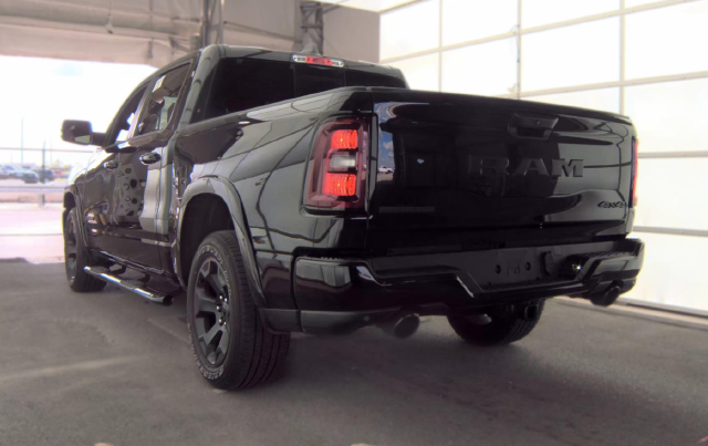 2025 Ram 1500 Big Horn/Lone Star — photo 5 of 10