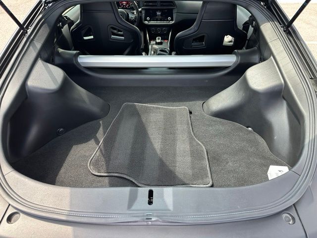 2025 Nissan Z Nismo — photo 9 of 26