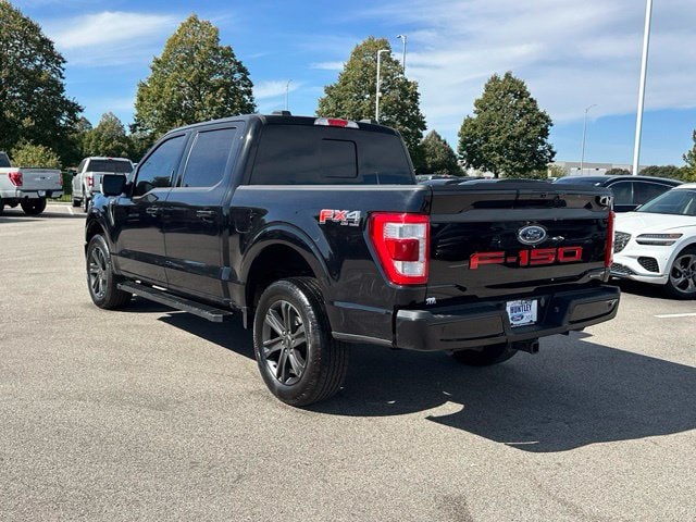 2023 Ford F-150 Lariat — photo 6 of 31