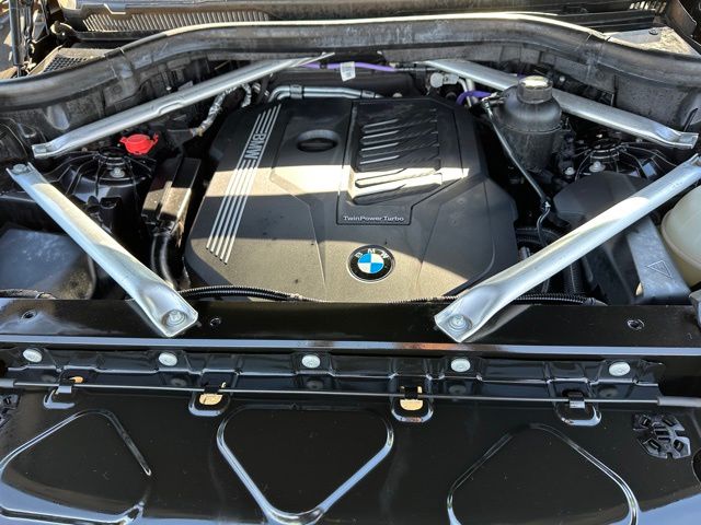 2023 BMW X5 xDrive40i — photo 9 of 30