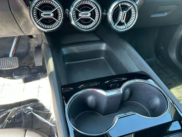 2025 Chevrolet Blazer EV LT — photo 26 of 33