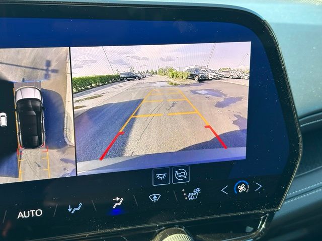 2024 Chevrolet Blazer EV LT — photo 24 of 29